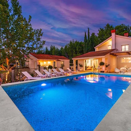 Villa Harmony Haven *